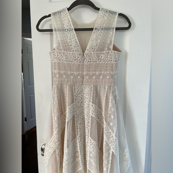 BCBG Maxazria lace&tulle wedding, evening, prom maxi dress XS - Picture 8 of 13